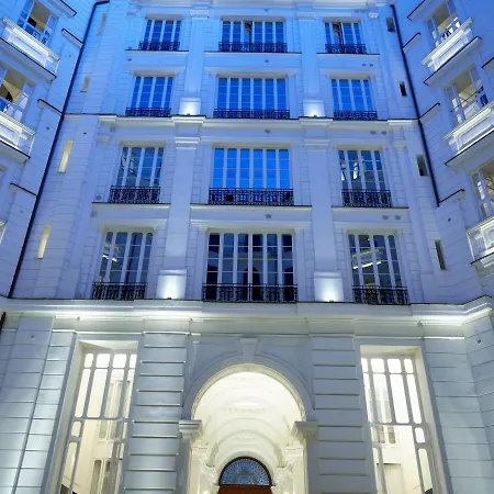 The One Luxury Apartamento